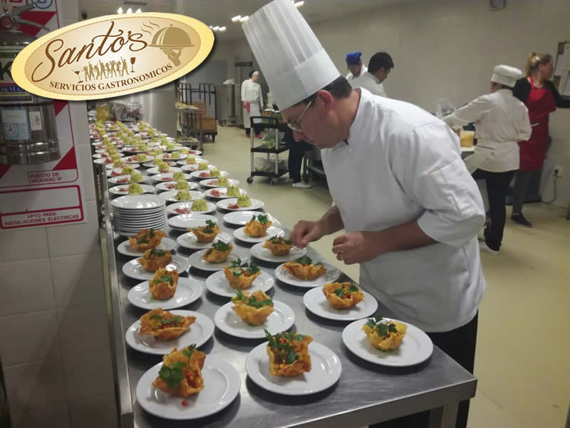 santoscatering06